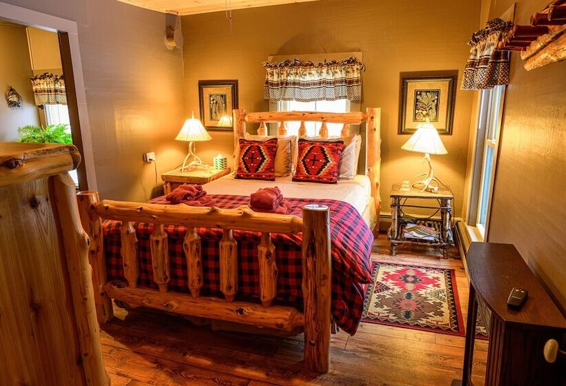 פנסיון Roostercomb Inn