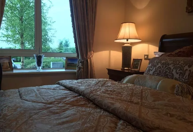 ペンション Sawgrass Guesthouse