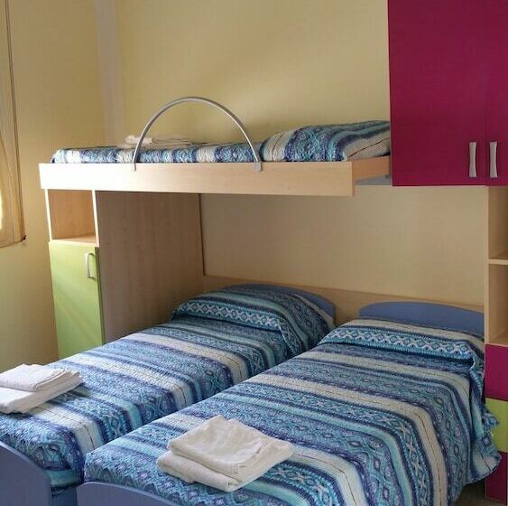 پانسیون Villa Lorena