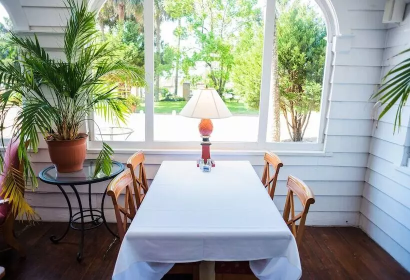 Putnam Lodge Hotel And Spa