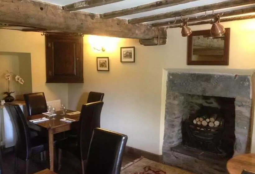 The Brigands Inn