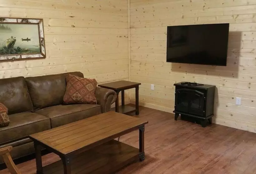 The Lodge At Van Hook