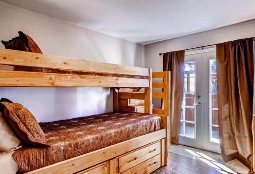 Yosemite Scenic Wonders   Bass Lake Area