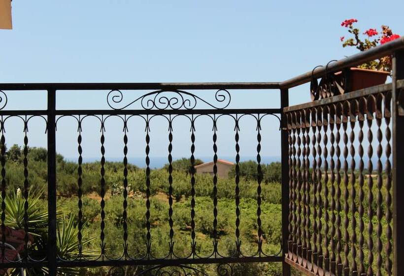 B&b Torre Di Cicala