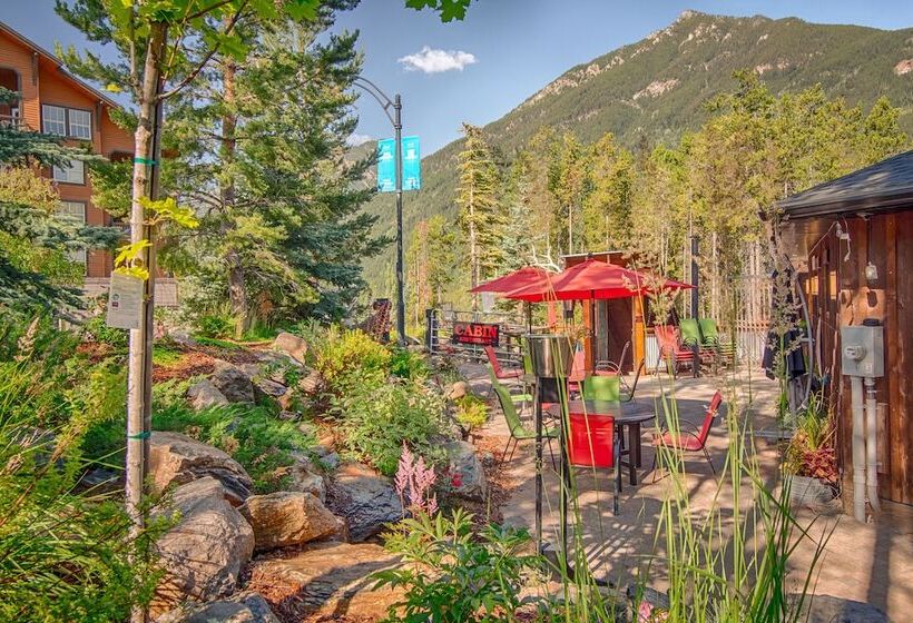 تختخواب و صبحانه Earl Grey Lodge