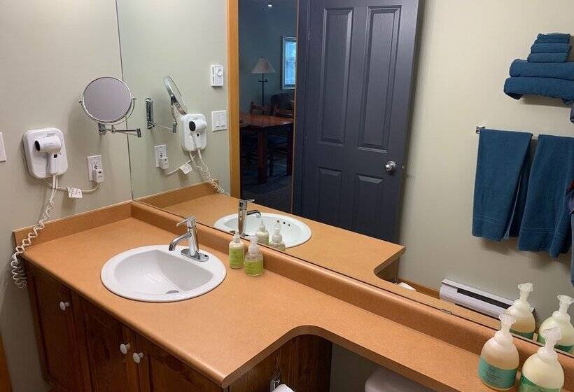 تختخواب و صبحانه Earl Grey Lodge