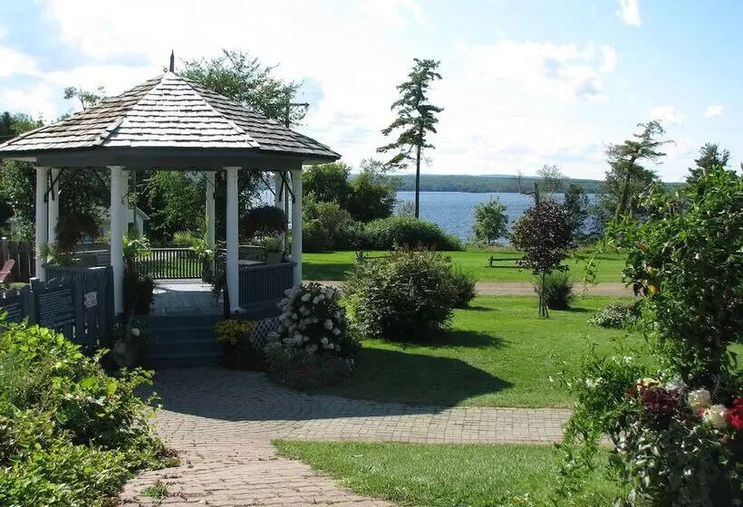 Highlands Four Season Resort