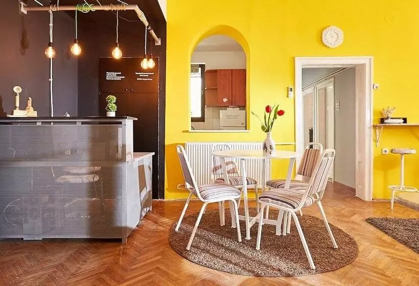 Get Inn Hostel Skopje