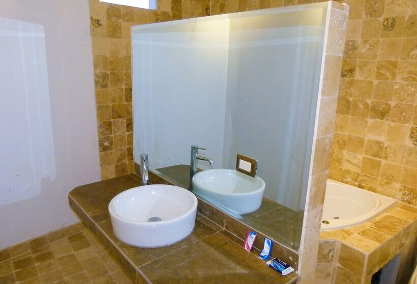 فندق Boutique La Angostura