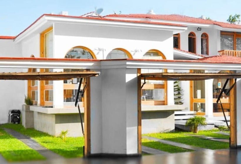 فندق Boutique La Angostura