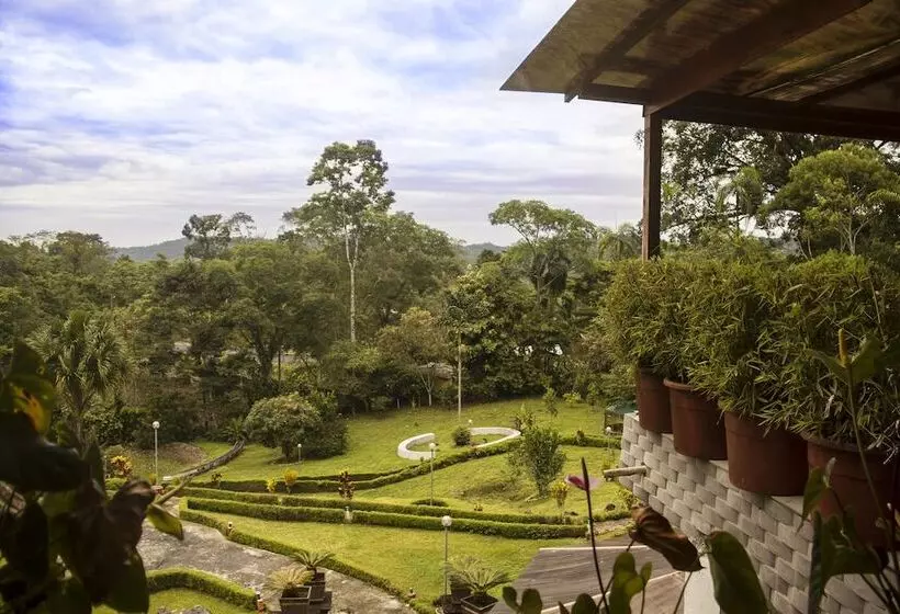 Hotelli Christian Resort