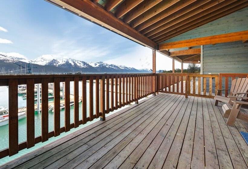 فندق Safari Lodge