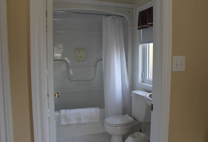 Mackenzie House B&b By Elevate Rooms