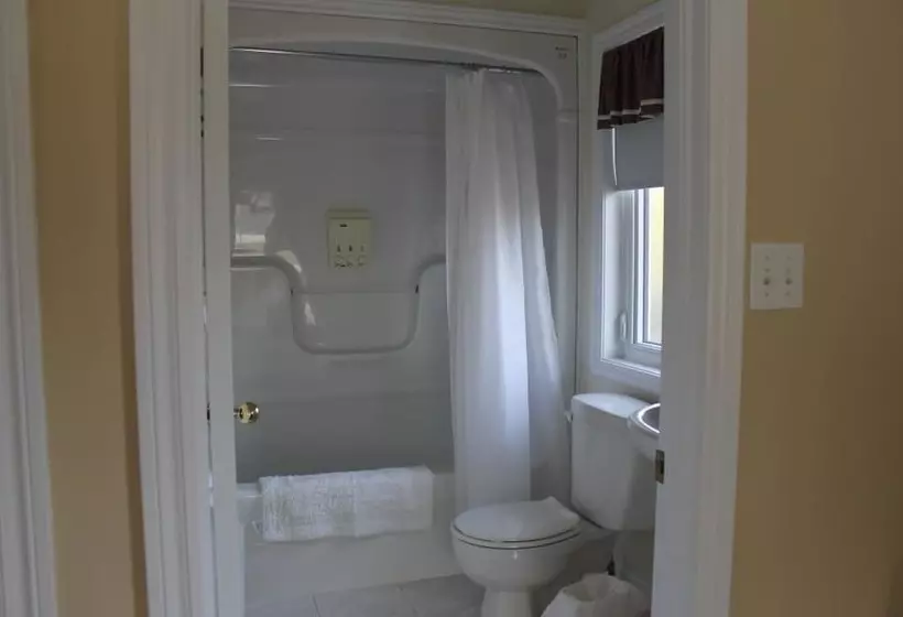 Mackenzie House B&b By Elevate Rooms
