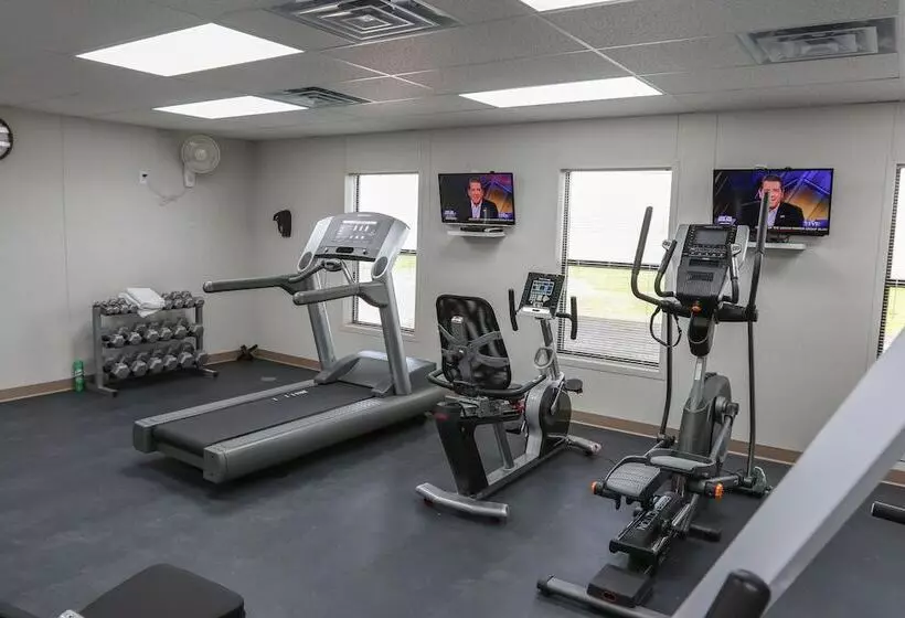 Motelli Cuero Oilfield Housing