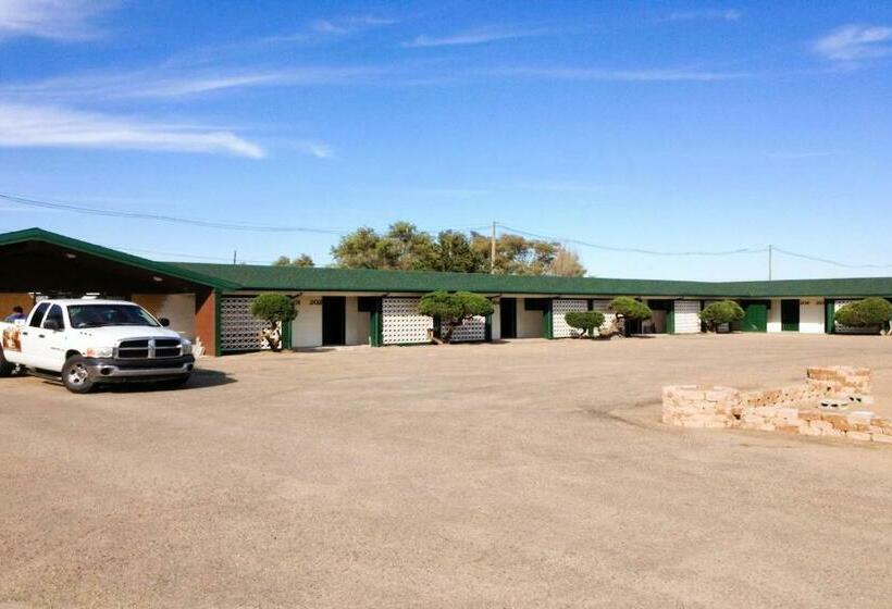 모텔 Hometown Inn Lakin