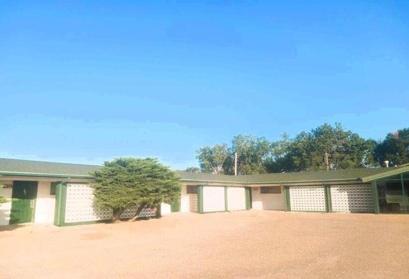 모텔 Hometown Inn Lakin