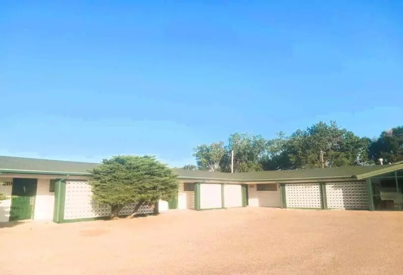 Motelli Hometown Inn Lakin