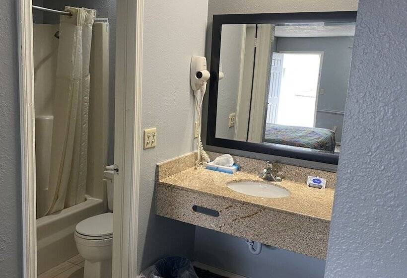 汽车旅馆 Wilshire Inn