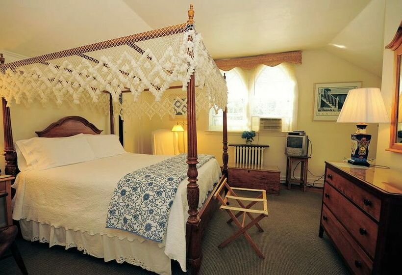 Пансион Languedoc Inn & 3 Hussey St Guest House