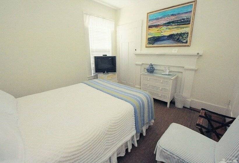 Пансион Languedoc Inn & 3 Hussey St Guest House