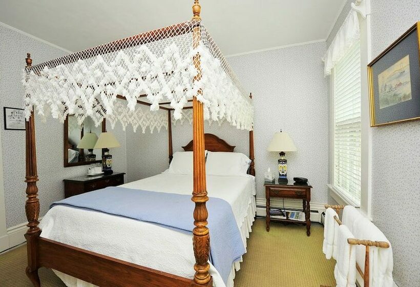 Пансион Languedoc Inn & 3 Hussey St Guest House