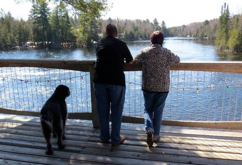 Sunny Rock B&b Haliburton