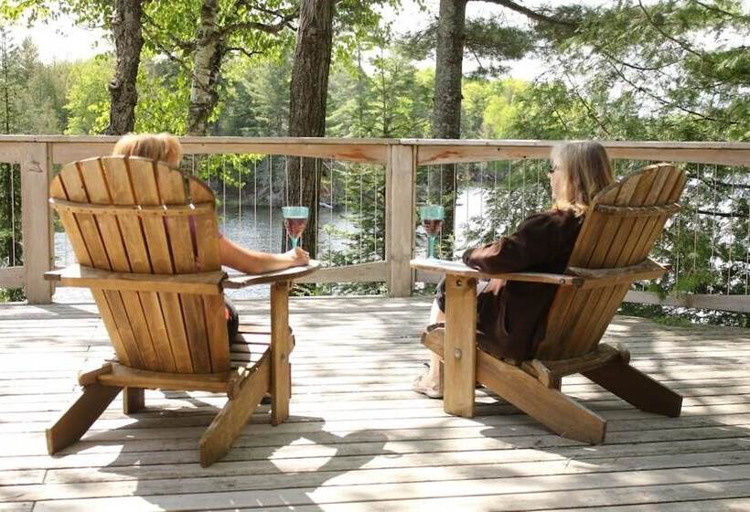 Sunny Rock B&b Haliburton