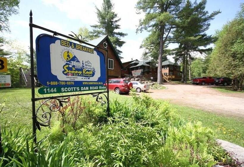 Sunny Rock B&b Haliburton