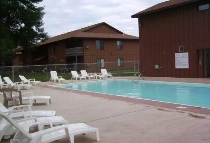Village West Resort &