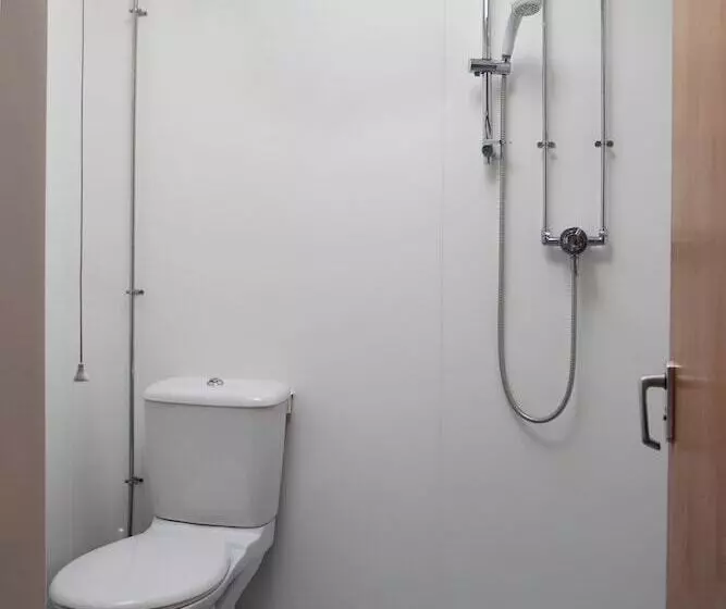 Yha Broad Haven   Hostel