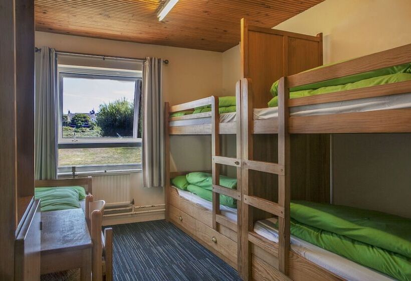 Yha Broad Haven   Hostel