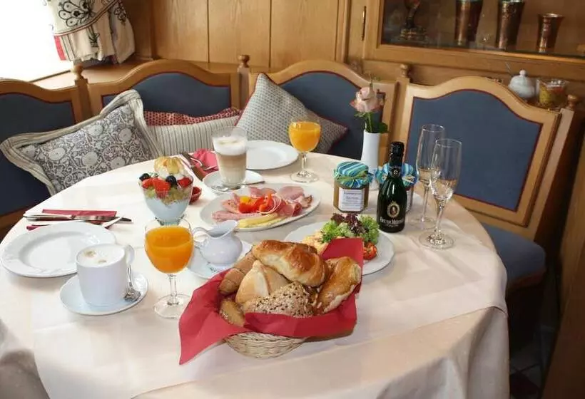 住宿加早餐 Restaurantcafepension Himmel