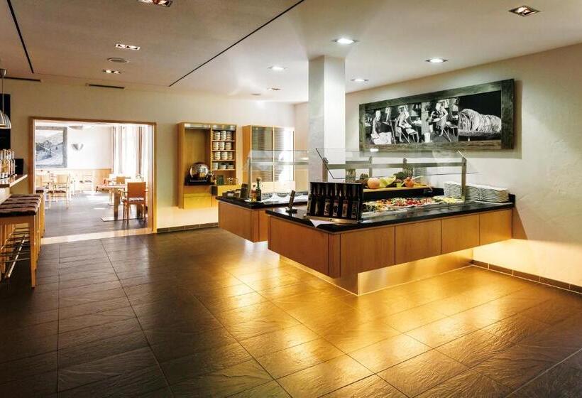 ホテル Alpenblick