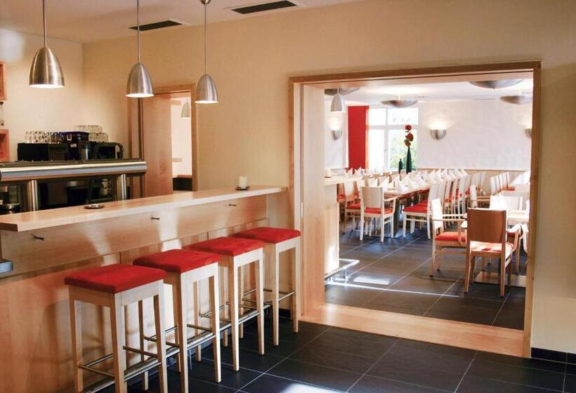 ホテル Alpenblick