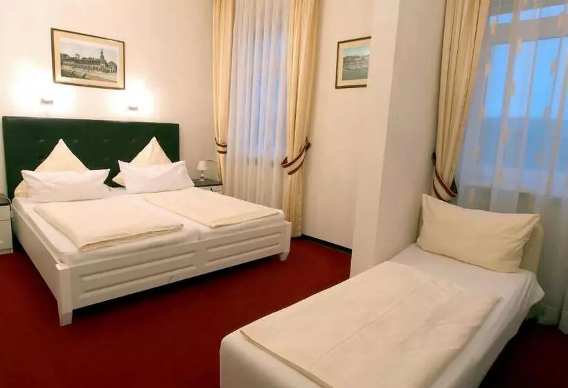 בית מלון כפרי Am Schloss Biebrich