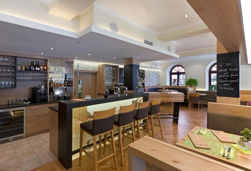 Отель Angerbräu