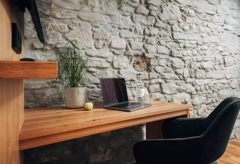 ホテル Drei König