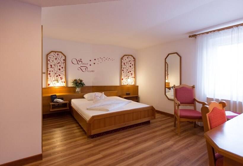 Отель Fränkischer Hof