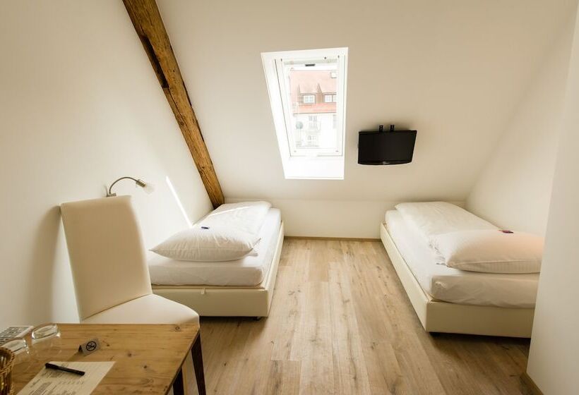 فندق Garni Viktoria