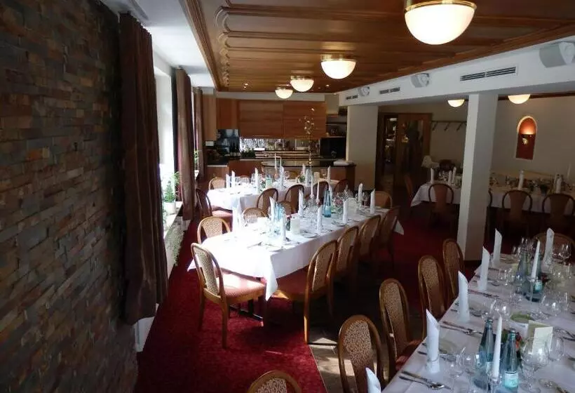 בית מלון כפרי Gasthof Löwen Gmbh