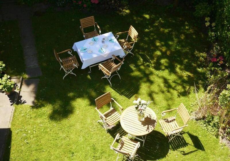 Otel Hus Kiek In De See