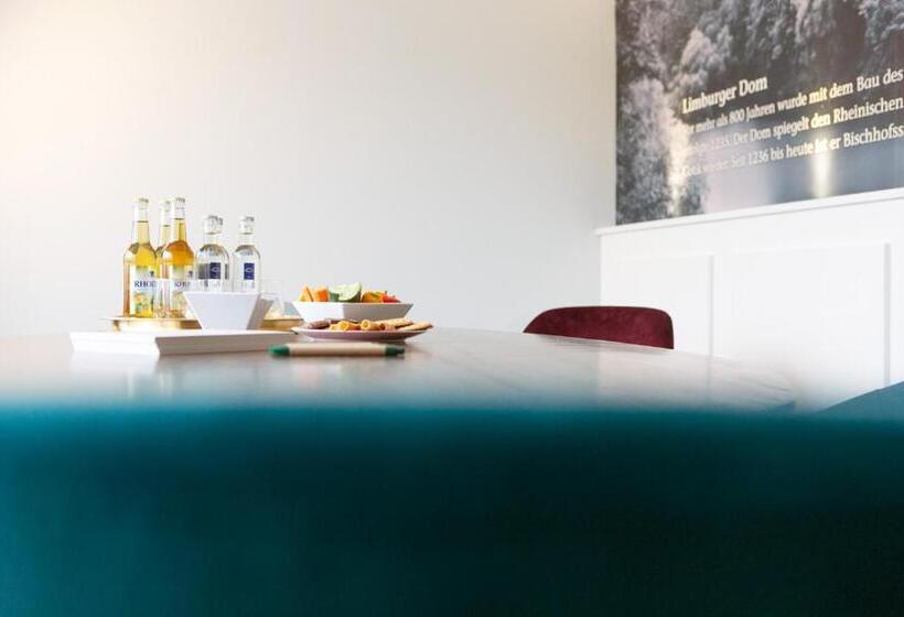 Отель Huss Limburg