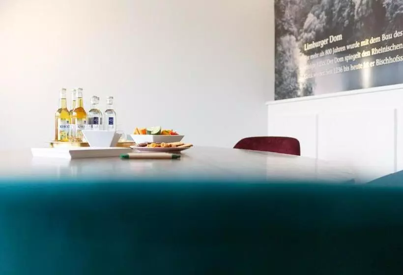 Отель Huss Limburg