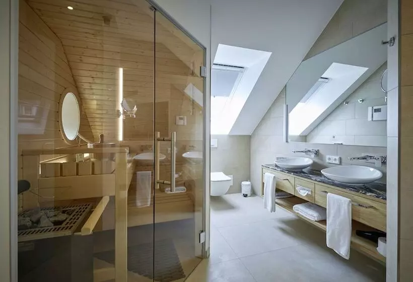 Inselhotel Vierjahreszeiten