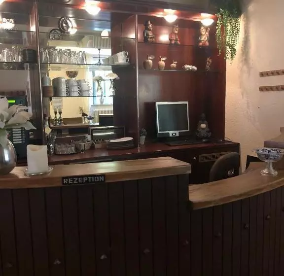 Отель Krone Post