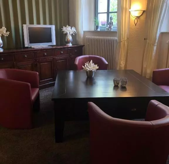 Отель Krone Post