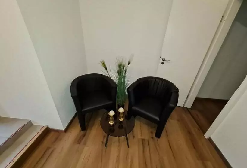 هتل Neptuns Ankerplatz & Zur Seerobbe