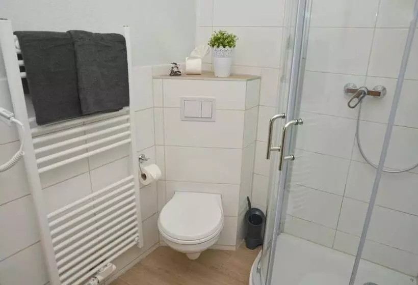 هتل Neptuns Ankerplatz & Zur Seerobbe