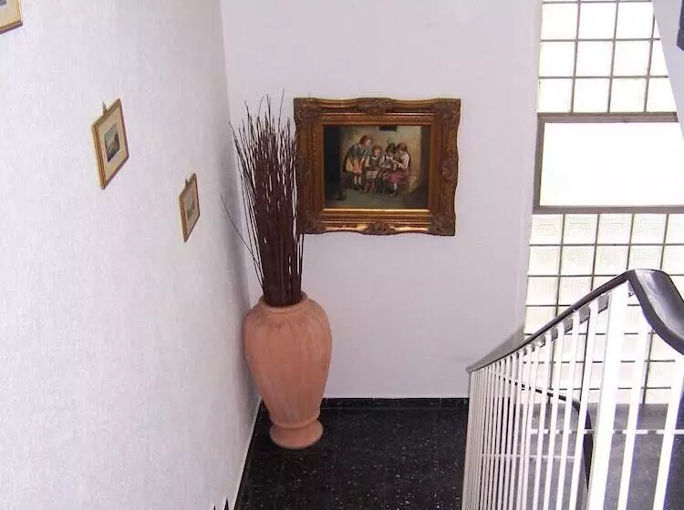 בית מלון כפרי Post